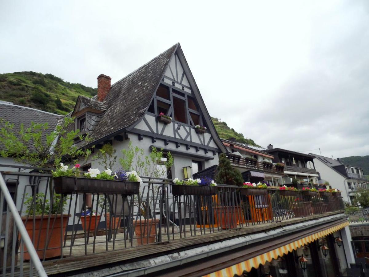 Hotel Restaurant Zum Valwiger Herrenberg Exterior foto